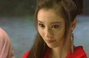 夏朝的灭亡与她密切相关，妲己和她极其相似