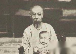 清朝哪位官员因为长相与同治帝相像而升迁很快