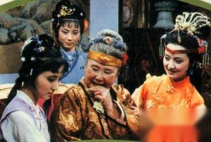 揭秘：《红楼梦》里谁想培养林黛玉做接班人？