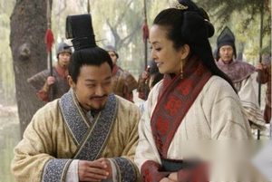 东汉和帝宫斗大戏：邓氏如何绝地反击夺得后位