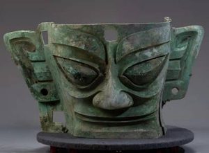 三星堆出土的女尸是谁？女尸身上的符号是什么意思？