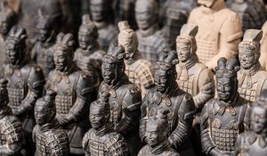 商鞅变法革秦国，为何落得惨死下场？