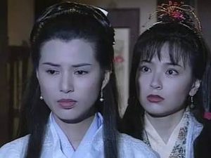 为什么小龙女只吃郭芙的醋？她们之间的关系怎么样？