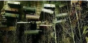 长江三峡悬棺之谜：古代智慧的结晶
