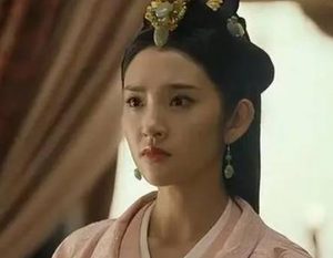 曹丕的后宫情感：甄宓与郭女王的传说