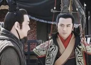 权力斗争下的智谋与背叛：王猛陷害慕容垂的背后故事