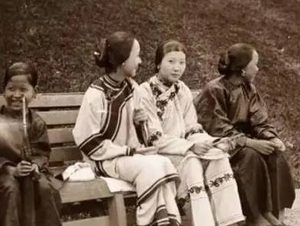 古代中国的裹脚风俗：普及程度的探讨