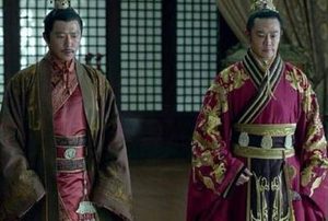 古代家庭中嫡女与庶子的地位比较