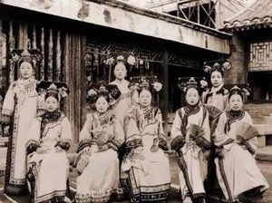 清朝宫廷选秀：13岁少女命运的分岔路口