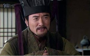 刘备托孤兵权交李严，诸葛亮为何仍能领兵？