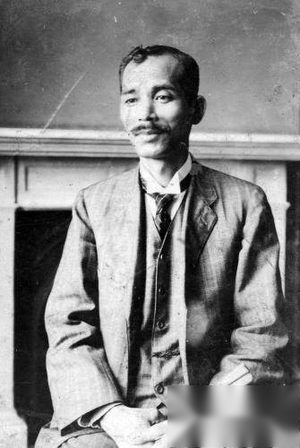 战史密闻：日记曝光日本间谍假扮药商对华测绘