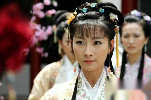 贾迎春历史图片