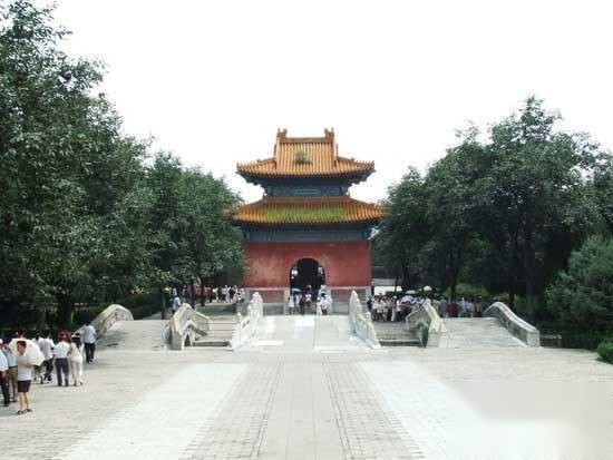 明穆宗朱载垕历史图片
