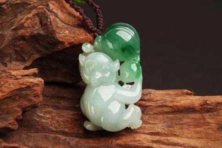 金缕玉衣起源于什么时候?金缕玉衣现在在哪个博物馆?历史图片
