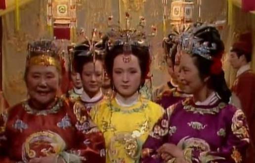古代的“诰命夫人”有权力吗？“诰命夫人”是怎么册封的？历史图片