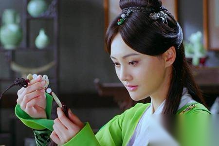 丁月华历史图片