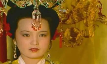 贾迎春历史图片