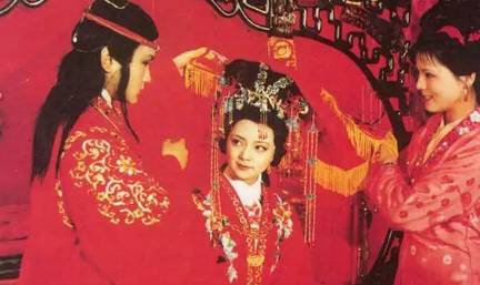 贾元春历史图片