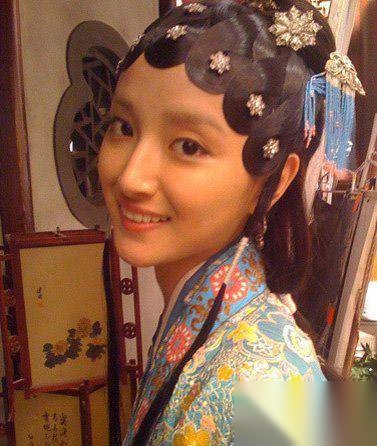 薛宝琴历史图片