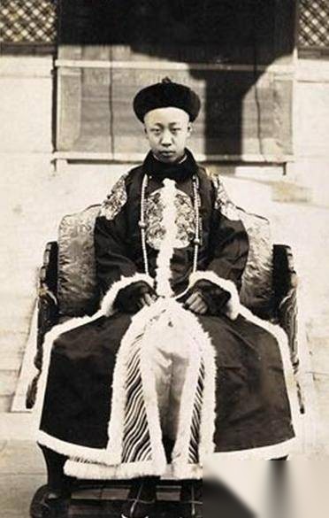 溥仪历史图片