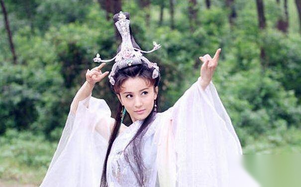 云霄仙子姜子牙的关系历史图片