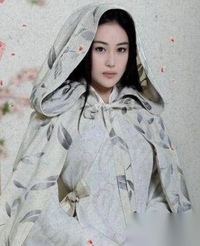 卫英未婚妻刘萱历史图片