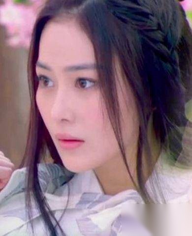 卫英未婚妻刘萱历史图片