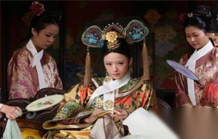 清朝后宫嫔妃历史图片