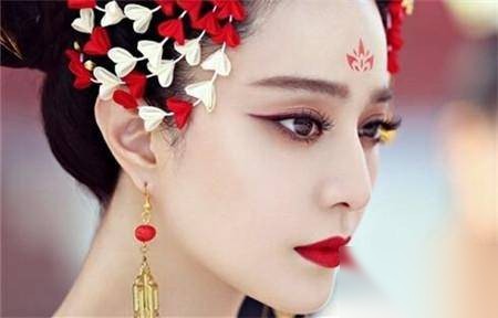武则天挑选男宠的三个必备的条件历史图片