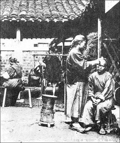 剃头历史图片