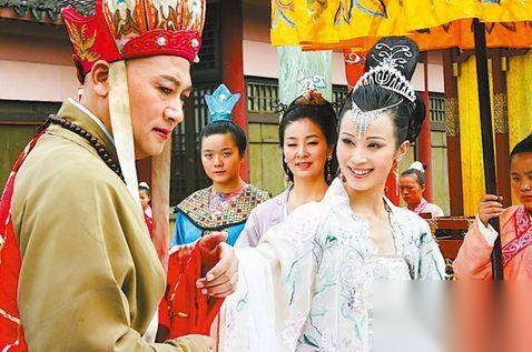 女儿国历史图片