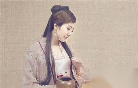 女诗人历史图片
