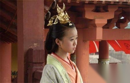 张嫣历史图片