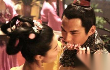 撩妹历史图片