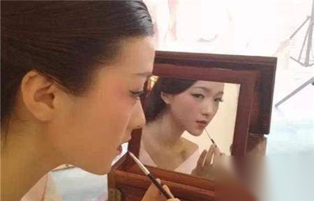 美容历史图片