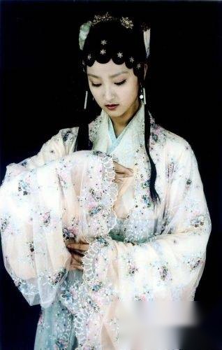 薛宝琴历史图片