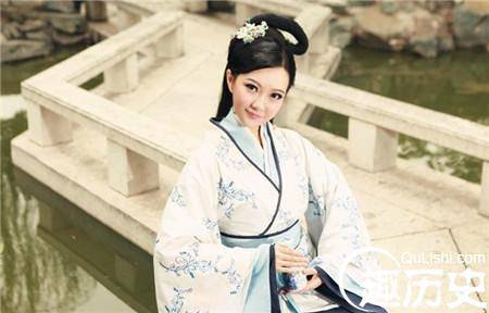 处女皇后死时满室异香空中传来音乐声后被尊为花神历史图片