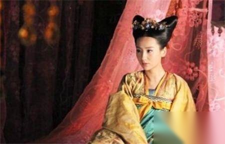 奶妈历史图片