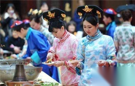 古代恐怖美女劝酒法历史图片