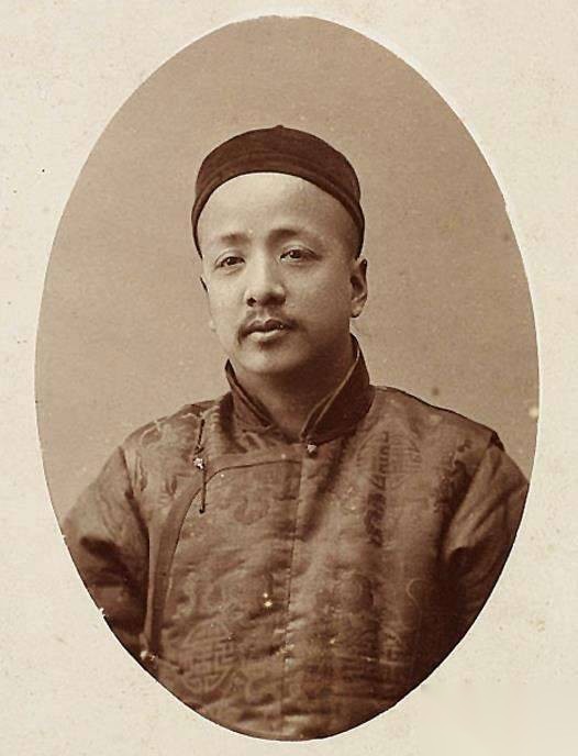 沈荩历史图片