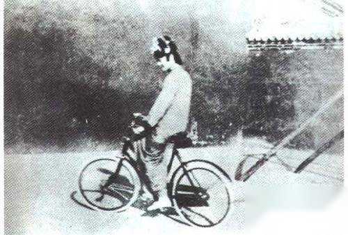 自行车历史图片