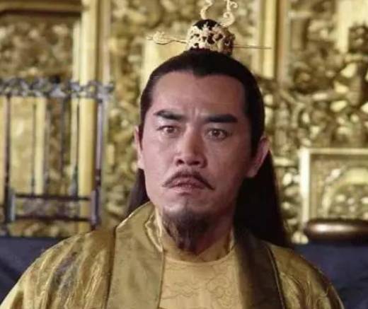 周颠历史图片