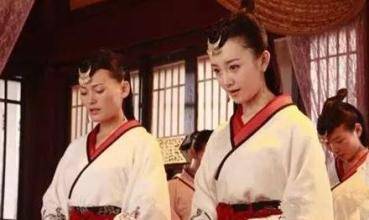 李女须历史图片