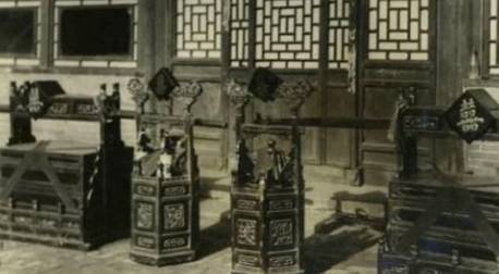 嫁妆历史图片