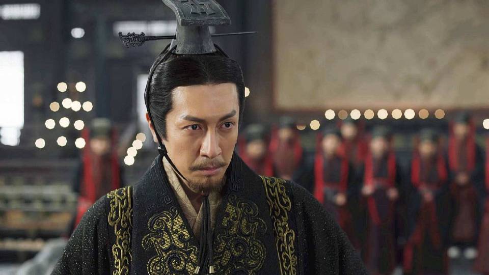 分析历史图片
