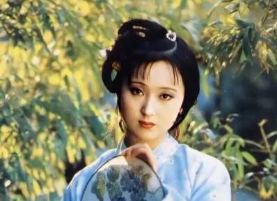 黛玉葬花历史图片