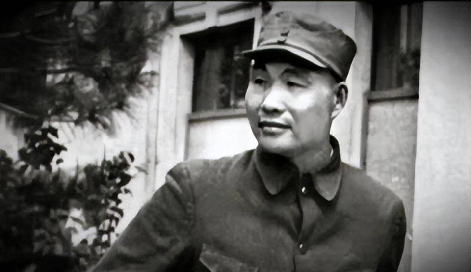肖劲光历史图片