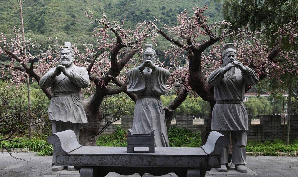 称帝历史图片
