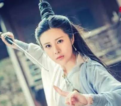 殷梨亭历史图片