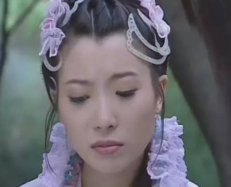 朱七七历史图片